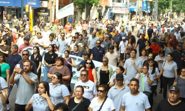 Protestas del SUOEM: movilización por el centro y concentración frente a la Municipalidad