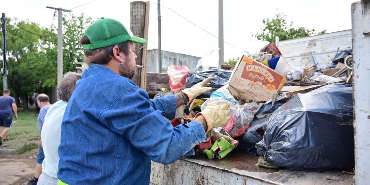 LOS TRABAJADORES Y LAS TRABAJADORAS MUNICIPALES DE BAHÍA BLANCA EN EL FRENTE DE LA EMERGENCIA